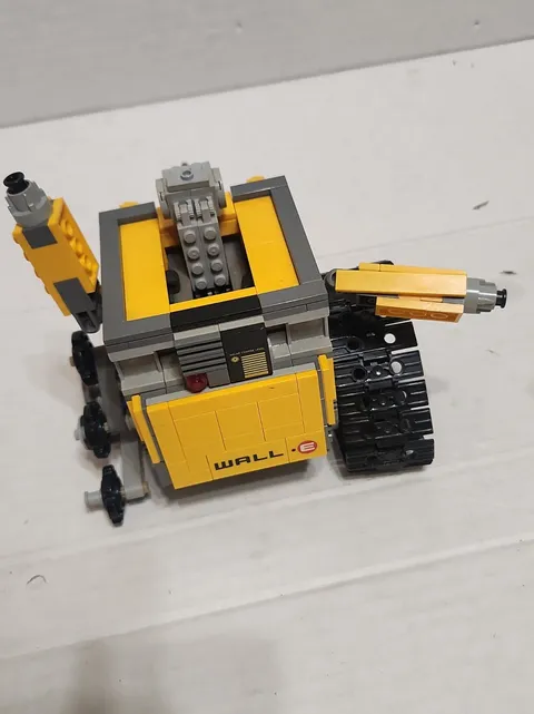 LEGO Disney Pixar WALL-E 21303 Wall-E Set Incomplete
