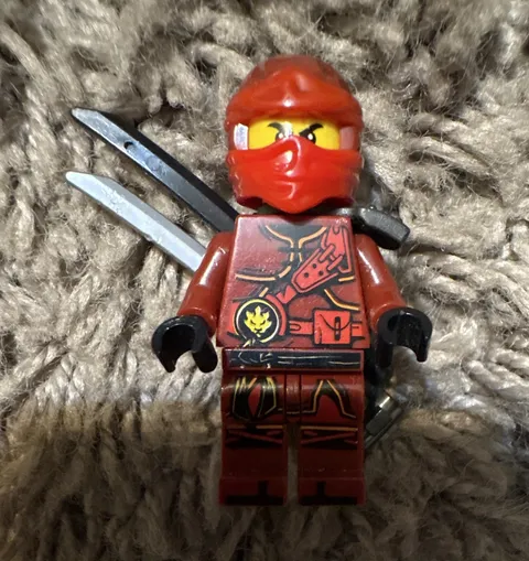LEGO Red Ninja Minifigure w/ Dual Swords & Backpack Accessories Plastic Figure