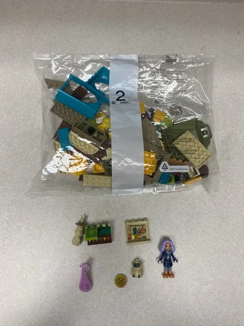 LEGO 43185 Disney Raya The Last Dragon Boun's Boat