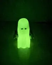 Vintage 1990 LEGO Castle Ghost Minifigure GEN002 Glow in Dark GITD Original