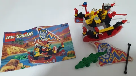 Lego Islanders 6256 Catamaran Vintage Pirates