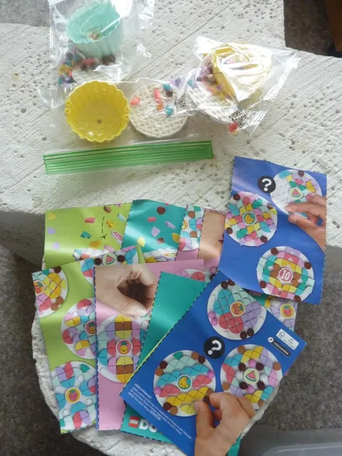 LEGO DOTS CREATIVE PARTY  KIT - 3 CUPCAKES