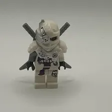 LEGO Ninjago White Nindroid General Cryptor Minifigure Bricktober 2017 Exclusive