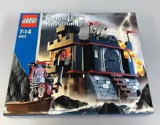 LEGO 8802 Dark Fortress Landing Knight's Kingdom Set