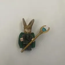 LEGO Marvel Minifigure - Loki with Green Cape - SH0033A