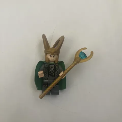 LEGO Marvel Minifigure - Loki with Green Cape - SH0033A