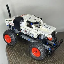 LEGO Technic Monster Jam Monster Mutt Dalmatian 42150 95% COMPLETE