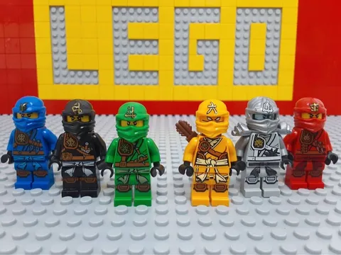 LEGO Ninjago Minifigure Set Skylar Lloyd Kai Cole Jay Zane Ninja Samurai