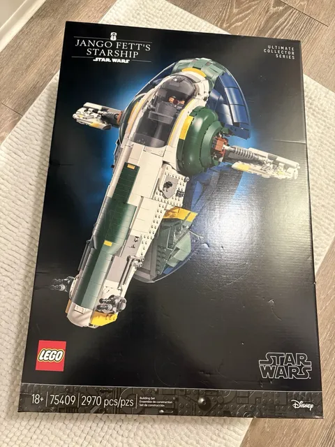 Brand New LEGO Star Wars UCS Jango Fett's Starship Set #75409