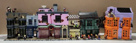 Lego 75978 Harry Potter Diagon Alley 98% Complete EUC