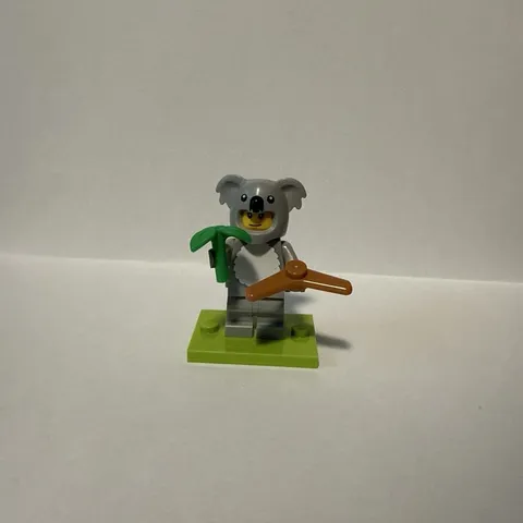 LEGO Minifigures Koala Costume Minifigure w/ Boomerang & Green Leaf