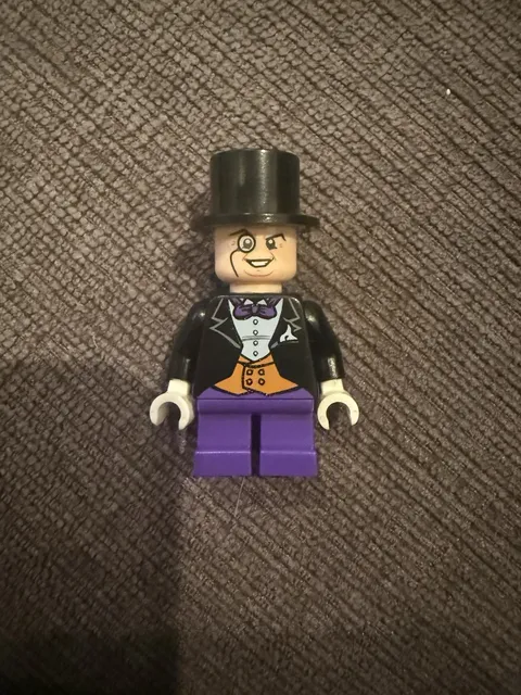 LEGO The Penguin 2006 Minifigure Batman DC Vintage