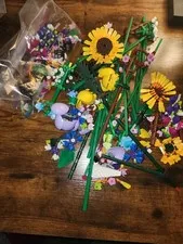 LEGO Flower Bouquet Bulk Parts Lot - Stems Leaves Petals Sunflower Multicolor