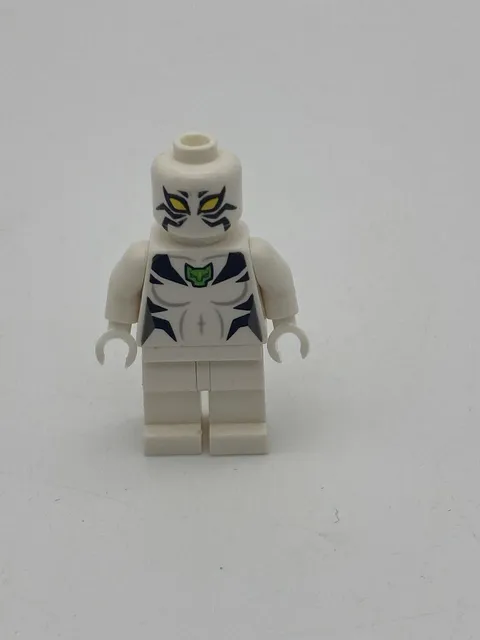 LEGO Marvel White Tiger SH0287 Minifigure Authentic, Missing Ears & Hairpiece