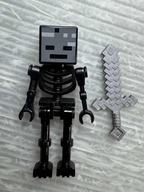 LEGO Minecraft MINIFIGURE Wither Skeleton 21266