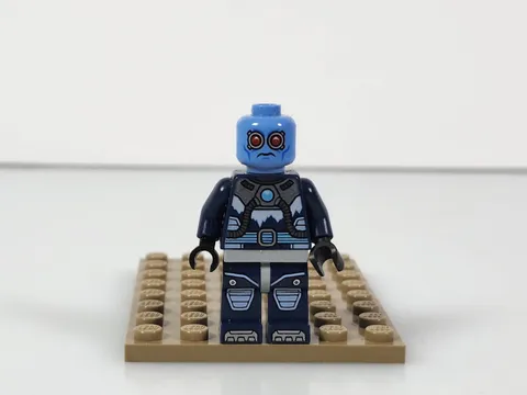 LEGO Super Heroes Minifgure Mr Freeze The Lego Batman Movie SH0319 70901