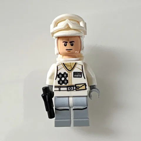 LEGO Star Wars Rebel Hoth Trooper White Outfit w/ Helmet, & Black Blaster