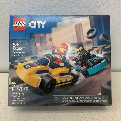 LEGO City Go-Karts and Race Drivers Toy 2 Driver Mini figures Racing NEW !