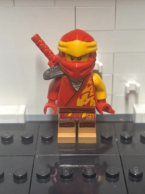 LEGO Kai Core Suit minifigure Ninjago 71783 71759 71780 112217 mini figure