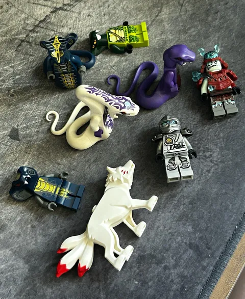 LEGO NINJAGO minifigure lot rise of the snakes, pythor, scales, zane, read desc!