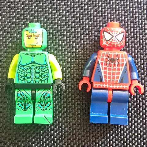 LEGO Spider-Man Minifigure Lot of 2 - Spider-Man & Green Goblin W/out Helmet