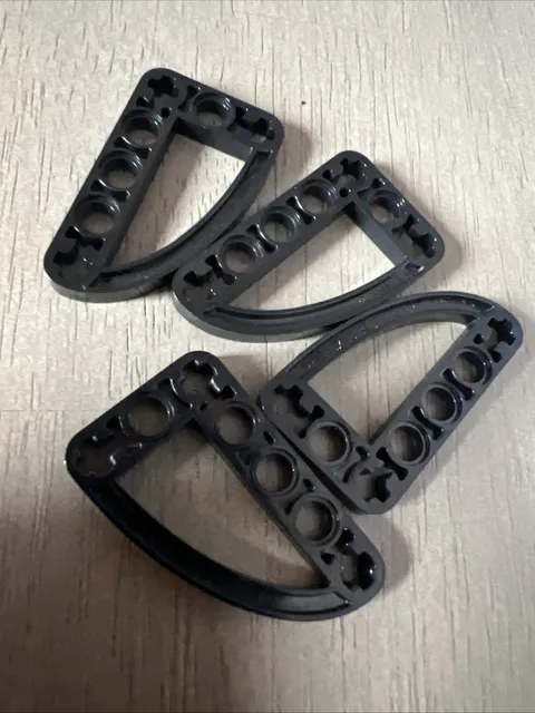 LEGO 32250 Black Technic Liftarm Modified L-Shape Quarter Ellipse Thin 3x5 - 4pc