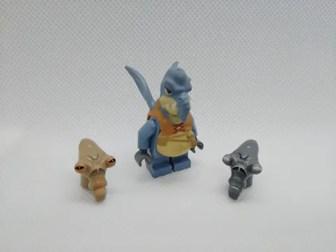 LEGO Star Wars Minifigure - Watto and Geonosian heads READ DESC
