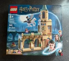 LEGO Harry Potter: Hogwarts Courtyard: Sirius's Rescue (76401) NIB. Retired