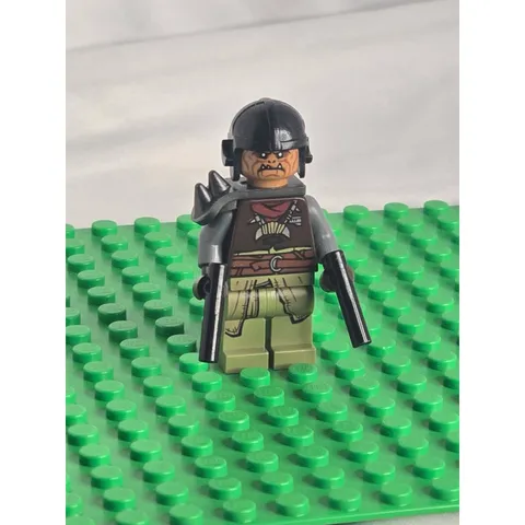LEGO Klatooinian Raider Minifigure - SW1060 AT - ST Raider
