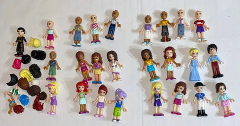 LEGO Friends Assorted Characters Minifigures Lot of 25