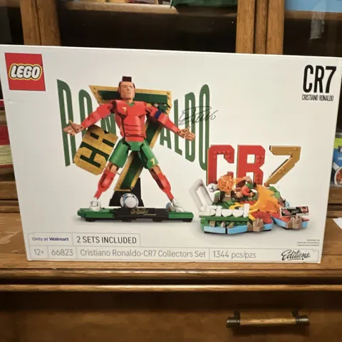 LEGO Cristiano Ronaldo CR7 Collectors Set 66823 1344 pcs Limited Edition