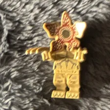 LEGO Tan Creature Minifigure with Claw Hands and Hood Headpiece