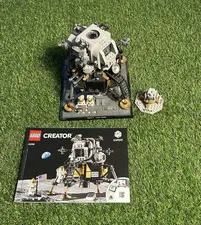 LEGO Creator Expert 10266 NASA Apollo 11 Lunar Lander 1087pc Stand