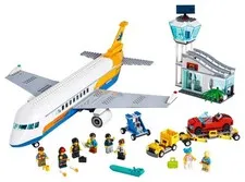 Lego City 60262  Airport Passenger Airplane BRAND NEW DAMAGED BOX