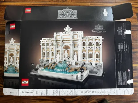 LEGO Architecture: Trevi Fountain (21062)