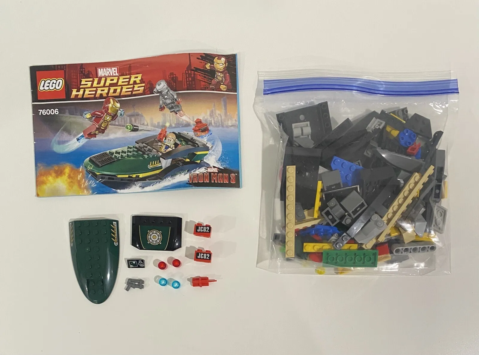 Lego 76006 Marvel Iron Man 3 Extremis Sea Port Battle w Instructions NO FIGURES