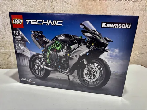 LEGO Technic 42170 Kawasaki Ninja H2R Motorcycle 643 Pieces NEW Sealed