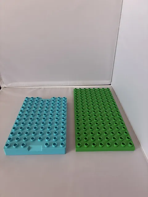 LEGO Duplo 2 Baseplates Green Turquoise Blue Platform Dot Base Plate 