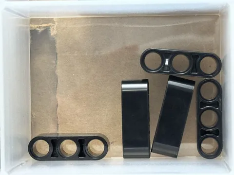 LEGO Parts - Black Technic, Liftarm Thick 1 x 3 - No 32523 - QTY 5
