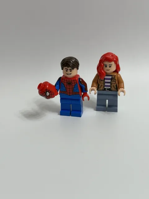 LEGO Spider-Man Peter Parker and Mary Jane Watson Minifigure Lot