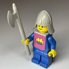 Lego Classic Castle Knight Minifigure w/ Armor Axe 375 6075 cas082s