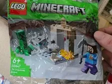 LEGO 30647 – The Dripstone Cavern (Minecraft)