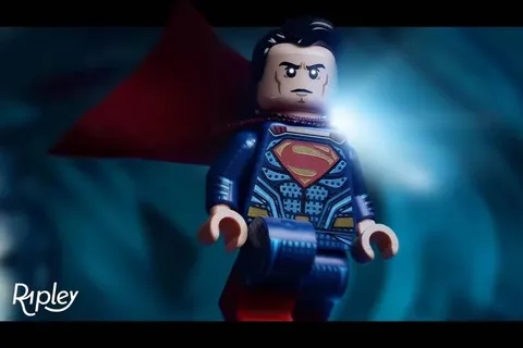 LEGO DC Comics Ripley Custom Batman Vs Superman BVS Superman Pad Minifigure