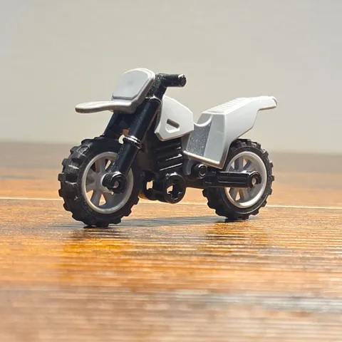 Lego City / Indiana Jones DB Gray Motorcycle Dirt Bike Black Chassis 50860c11