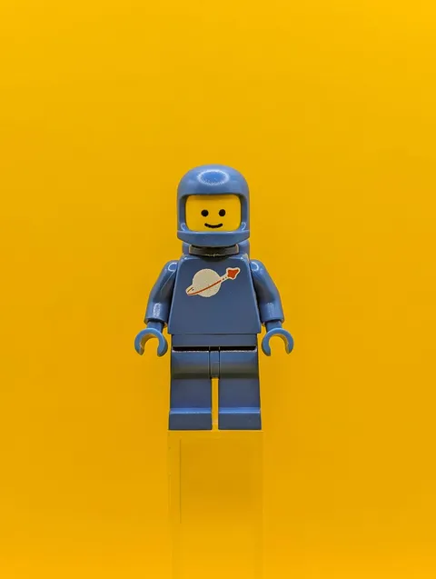 Classic Space Blue sp004 Minifigure Lego