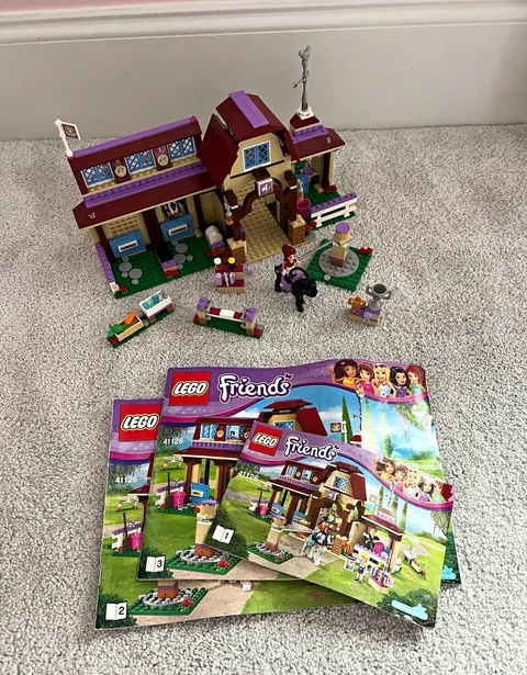 LEGO Friends 41126 Heartlake Riding Club Complete Set 575 pcs w/ Instructions