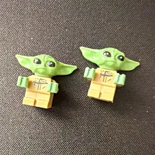 LEGO Star Wars Grogu Minifigure Lot of 2 Green Head Tan Body Mandalorian