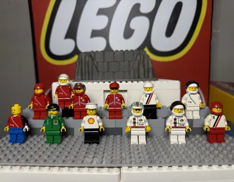 Vintage LEGO Town Racing Minifigure Lot 12 Shell Octan Race Team Drivers 1980s