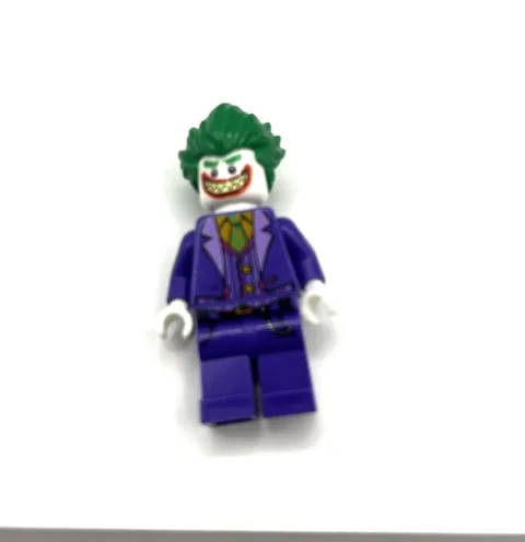 LEGO Minifigure The Joker sh0354 LEGO Batman Movie Purple