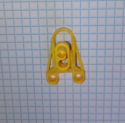 1 Bionicle Lego 32576 Yellow Foot Feet Tohunga style Genuine Lego 1 pc WYSIWYG